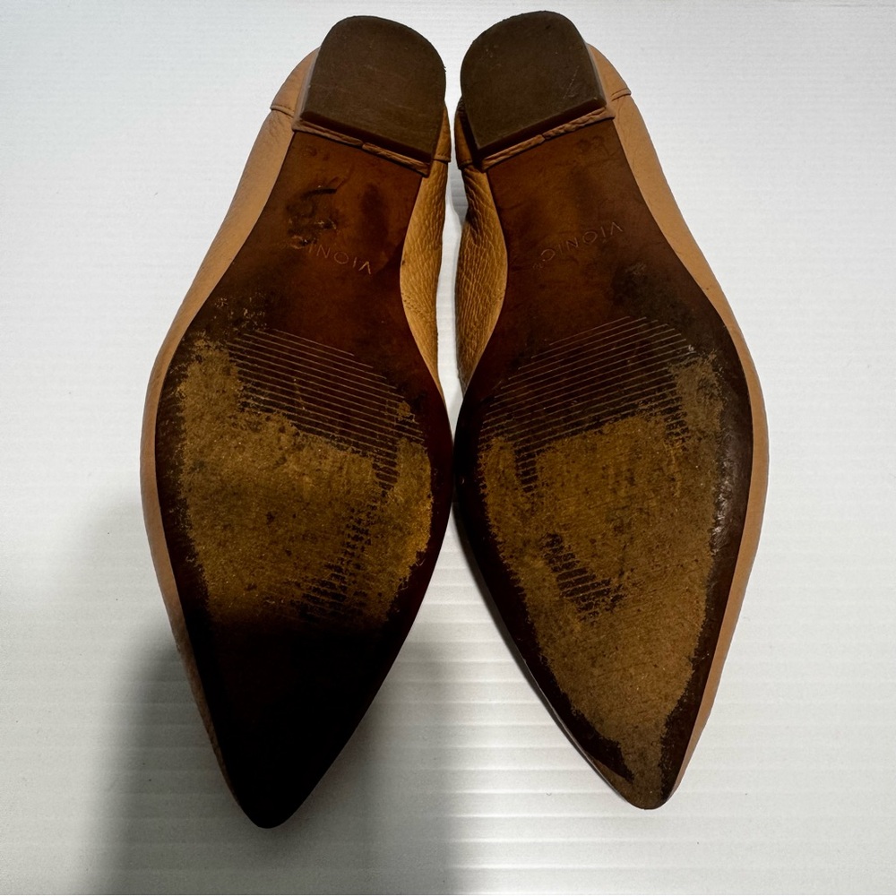 Vionic Noah Tan Leather Pointy Toes Flats Size 7.5 - Picture 15 of 16
